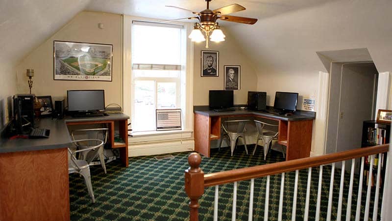 clubhouse-md-07