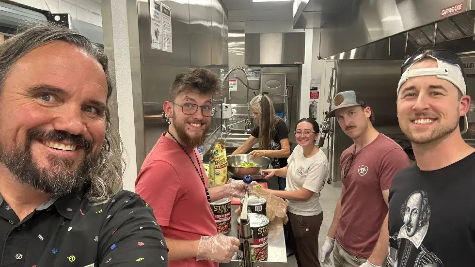 young-adults-hiking-supportive-staff-southern-utah-desert (2) budgeting